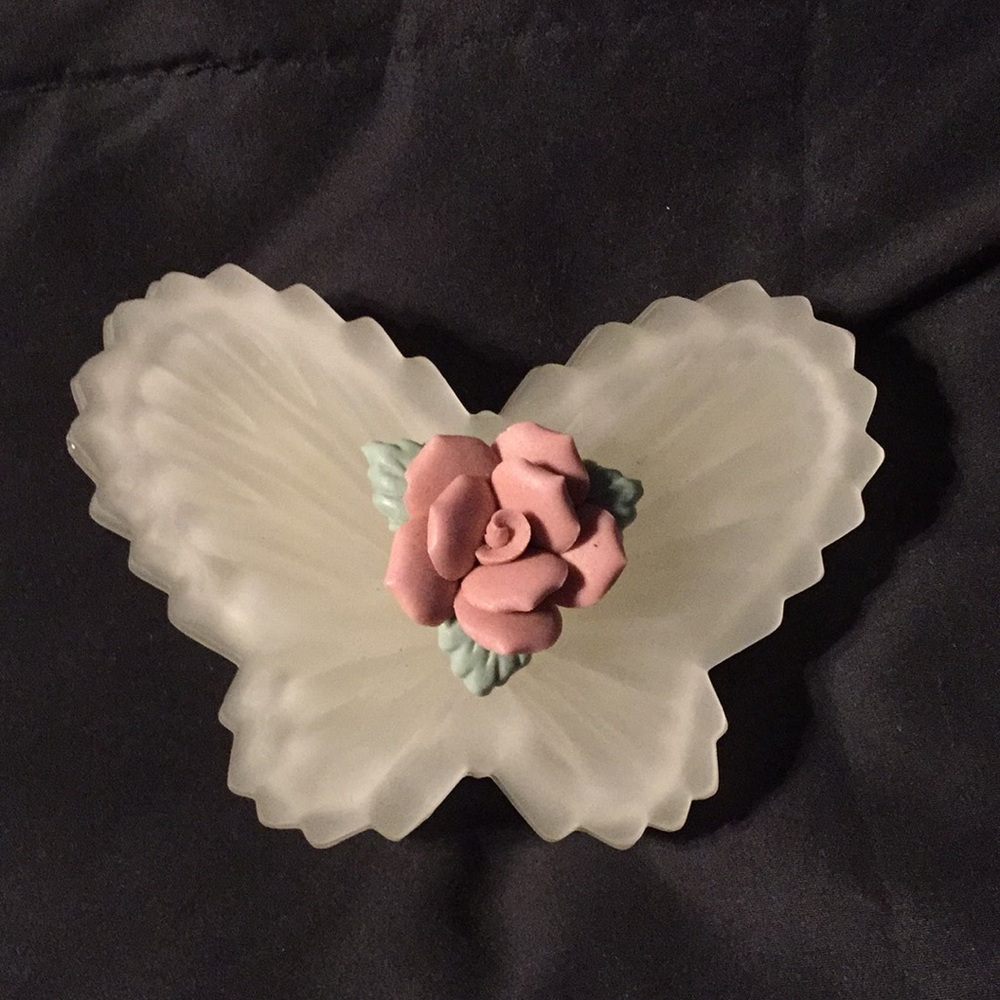Butterfly with Rose Trinket box & candle